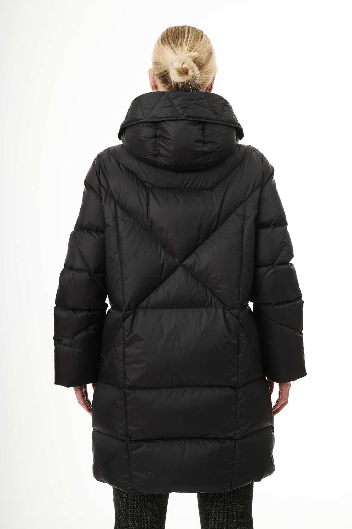 Finnja Down Coat | Black & Chili Red 3