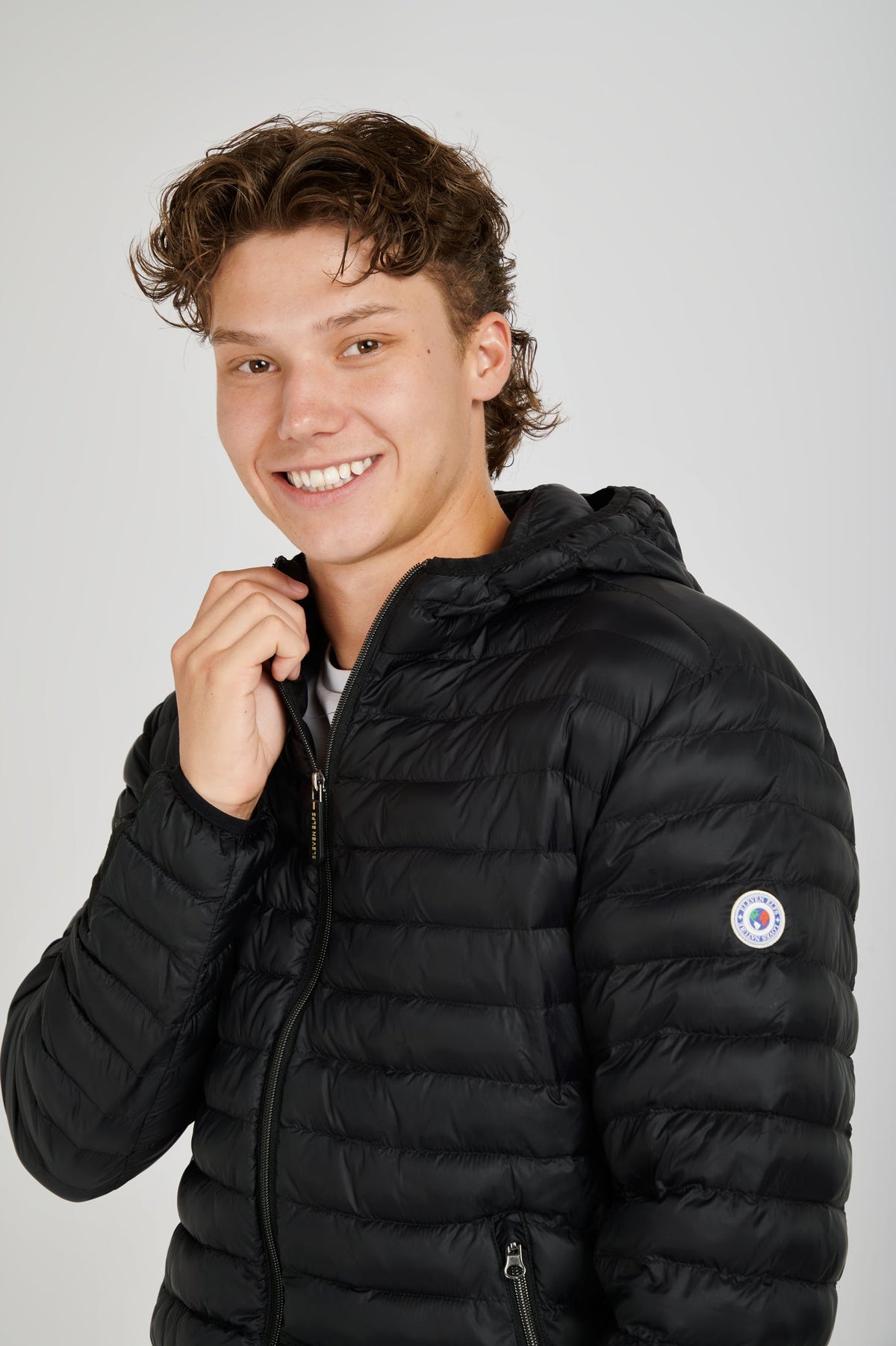 James Short Vegan Down Jacket | Black 2